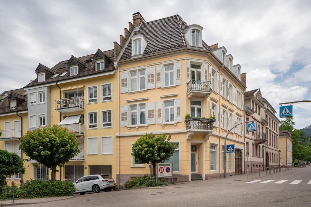 Vip Apart Center Baden-Baden Exterior photo